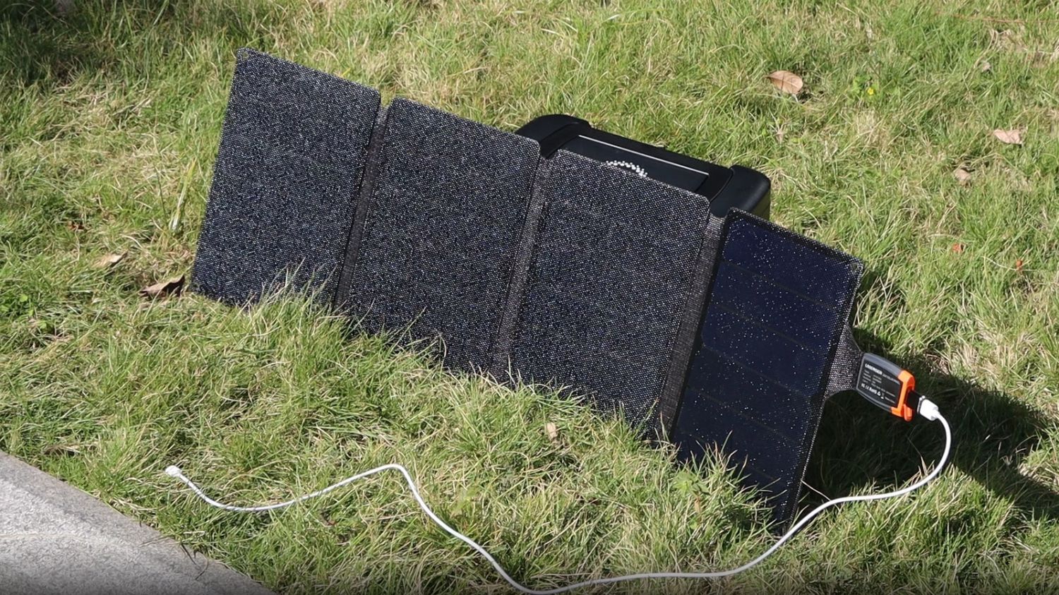 Stay Charged on the Go with the LMENGER 36W USB Solar Panel